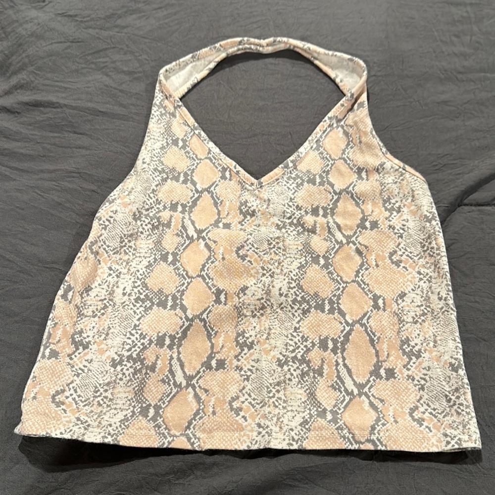 Halter top